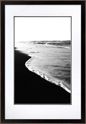 Picture of Black Beach             GL2983